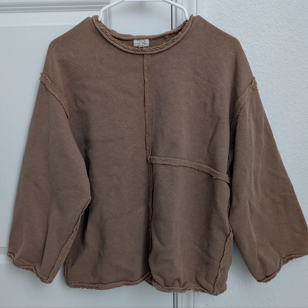 Simple Folk Sweatshirt & Sweatpants - Picture 5 of 6